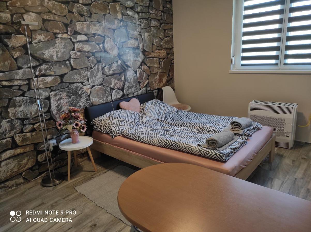 Dési apartman Kaposvar Bagian luar foto